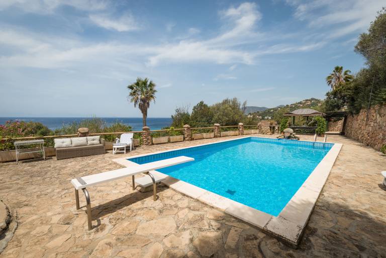 Villa Torre Delle Stelle (Maracalagonis)