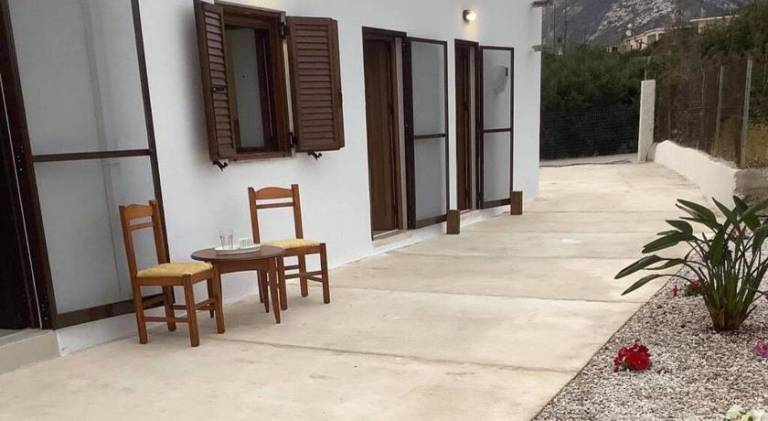 Vacation home with terrace & garden | Pets allowed in Kissamos