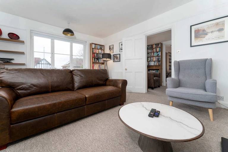 Family-friendly holiday apartment | Pets allowed — photo 2