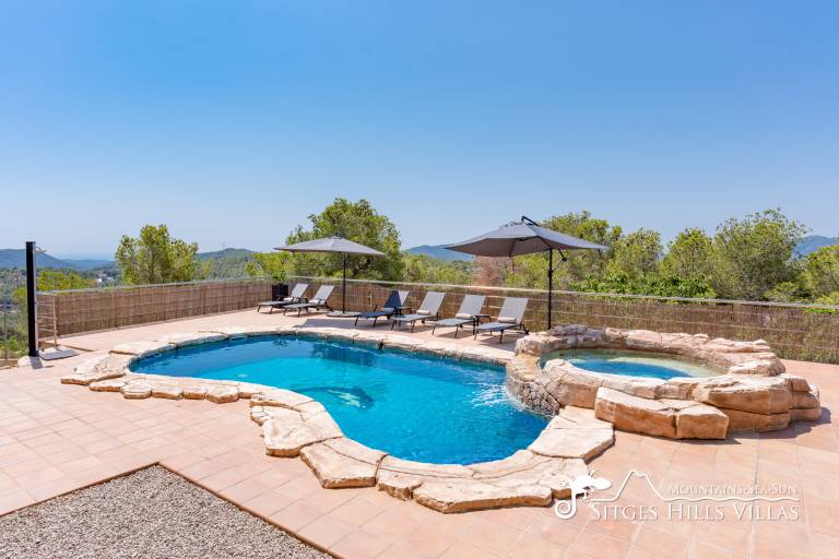 Ferienhaus in Olivella für max. 9 Personen Ferienhaus in Olivella für max. 9 Personen