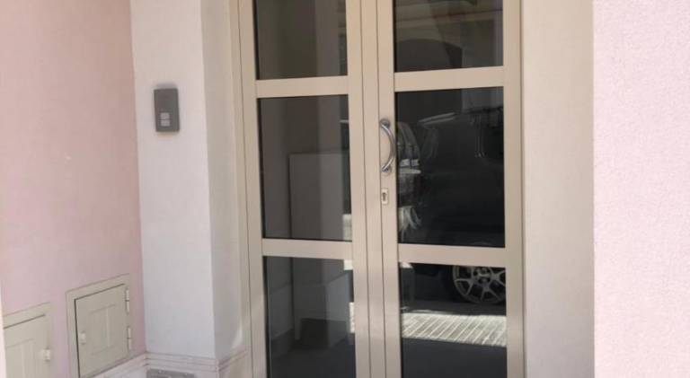 House with patio in Avola