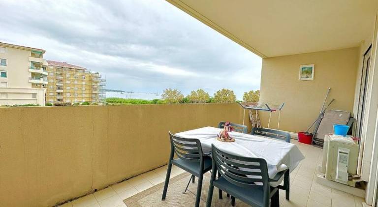Pleasant rental apartment with pool | Next to the beach | Good for workation | Pet-friendly — photo 4