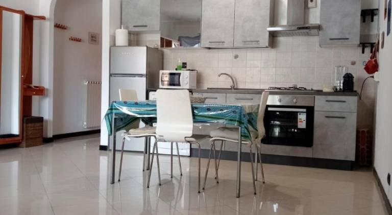 Holiday apartment with 1 room for 4 persons in Genoa