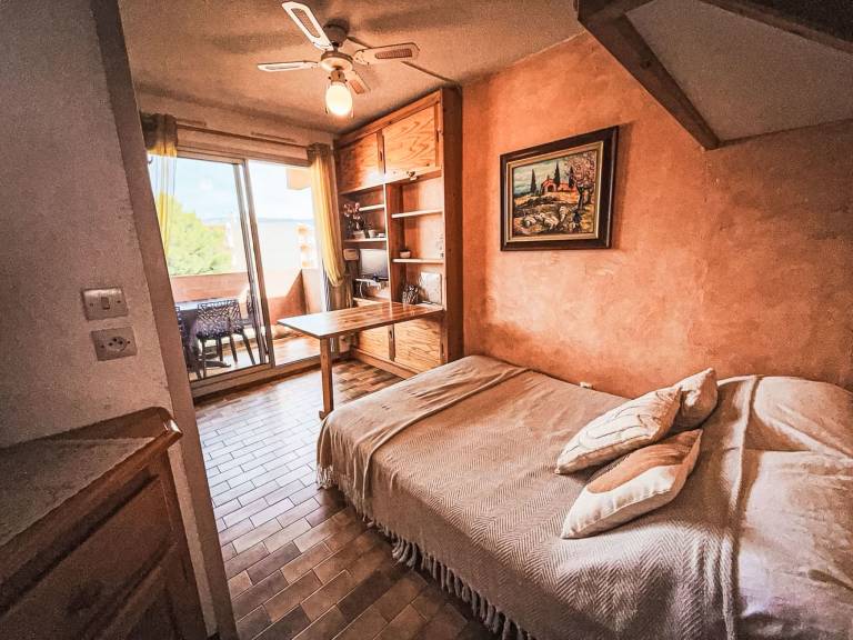 Family-oriented apartment with pool & garden | Beach nearby | Dogs allowed — photo 3