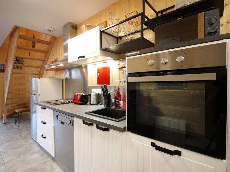 Holiday apartment with 2 rooms for 8 persons — photo 4