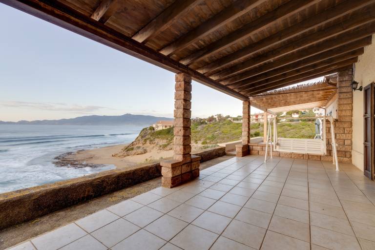 'Casa Elena' with Sea View, Terrace, Balcony & Wi-Fi — photo 2