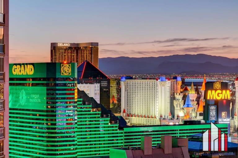 House Las Vegas Strip
