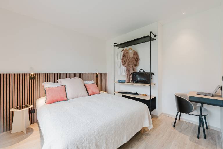 Aparthotel with terrace | Suitable for remote work | Pets allowed — photo 5