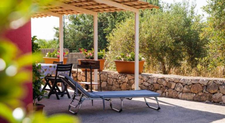 Vacation home with 1 room for 4 persons in Pozzallo