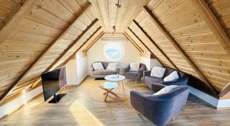 Apartment with garden, terrace & sauna — photo 3
