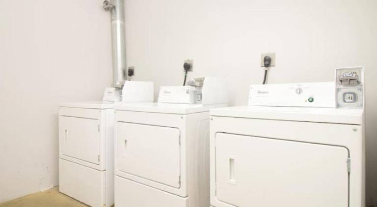 Downtown Luxury 1BR Pets Welcome Washer and Dryer in Building in Cambridge, ON