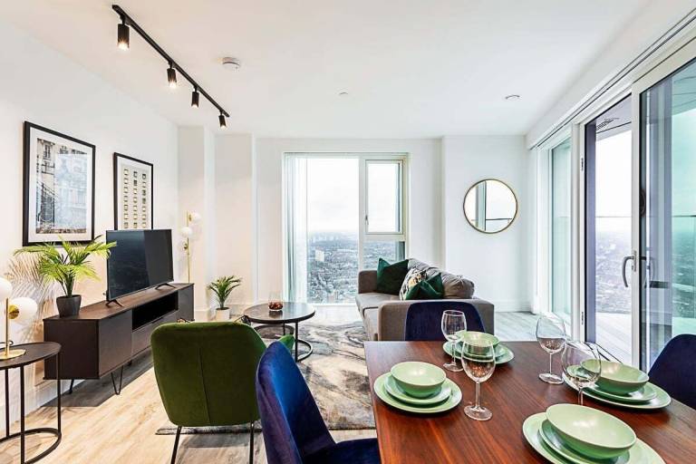 Apartment Ealing