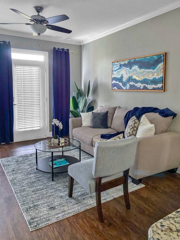 Condo  Midtown