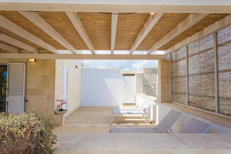 Villa with garden, pool & terrace | Pets are welcome — photo 4
