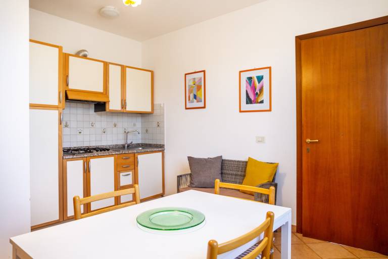 Farmhouse 'Ruggeri - Casa Rosa' with Shared Garden, Wi-Fi and Air Conditioning — photo 4