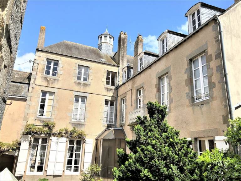 Bed and breakfast  Mayenne