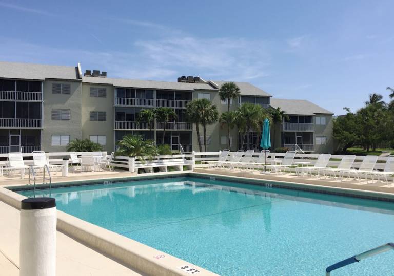 Condo Stuart