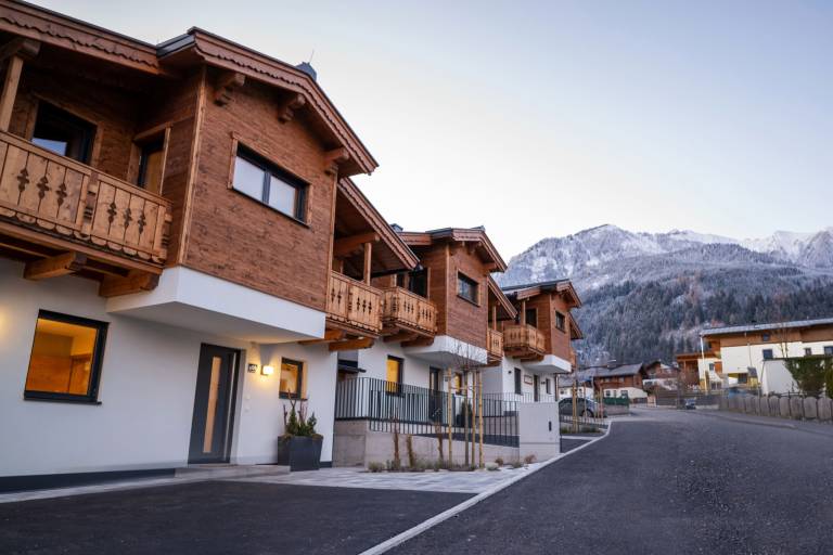 Child-friendly charming chalet with barbeque, sauna & yard | Mountain view | Suitable for remote work | Dogs allowed — photo 2