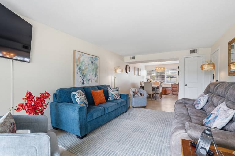 202C - 2BR/1 Bath at Seaspray Condos on Okaloosa Island, Fort Walton Beach, Fl — photo 4