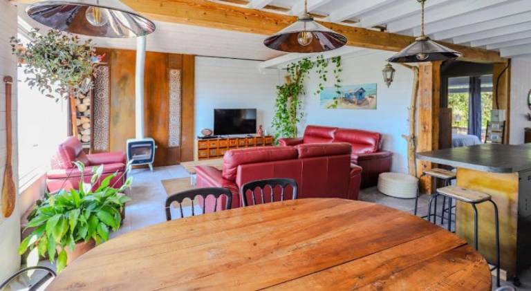 Fully equipped house with terrace, jacuzzi & BBQ | Beach nearby | Suitable for remote work | Pet-friendly — photo 3