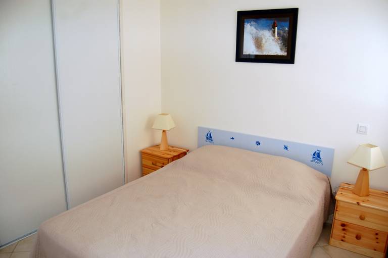 Holiday Home “Ty Mamm Gozh” 400 m from Beach, Sea View, Private Terrace, Wi-Fi — photo 4