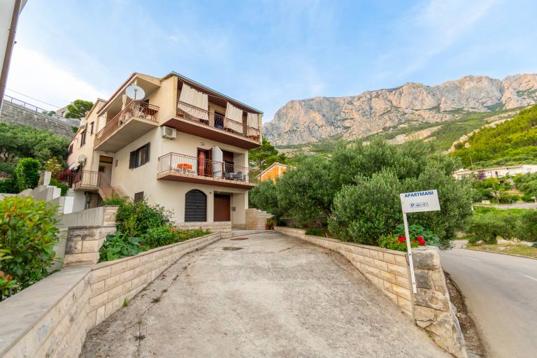 Three bedroom apartment with terrace and sea view Krvavica, Makarska (A-6749-a) in Baska Voda