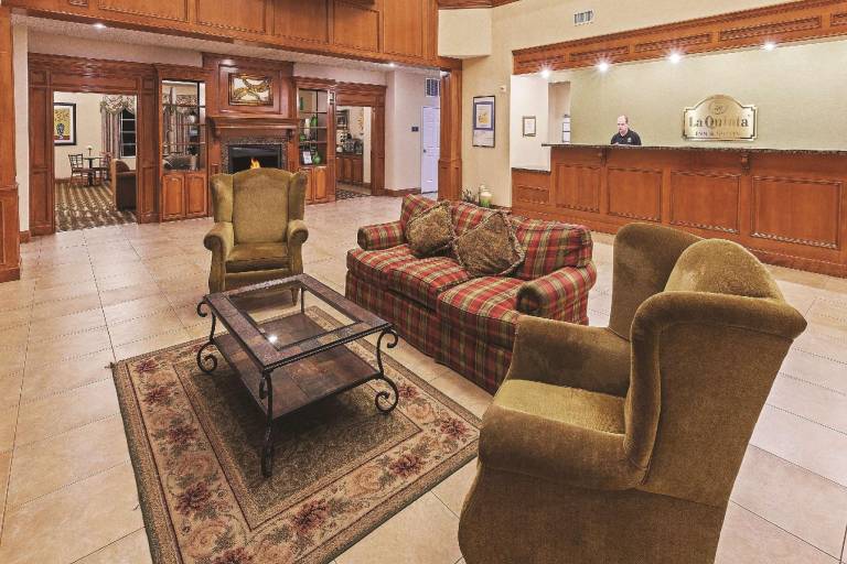 La Quinta Inn & Suites by Wyndham I-20 Longview South — photo 3