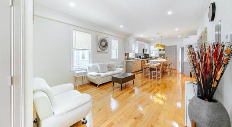 Rental apartment with 3 rooms for 13 persons — photo 2