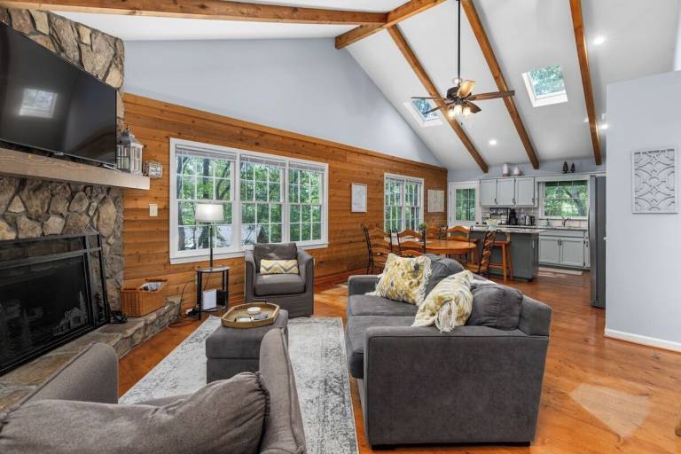 Cabin  Jasper