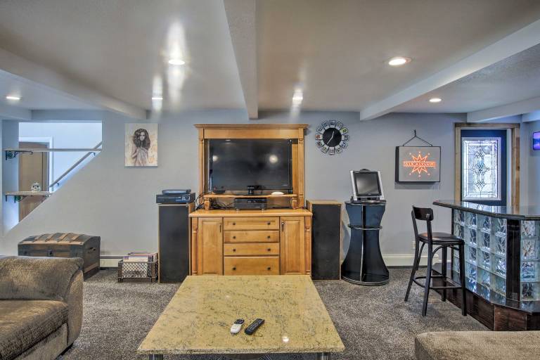 Spacious Sheboygan Home w/ Grill & Fire Pit! — photo 5