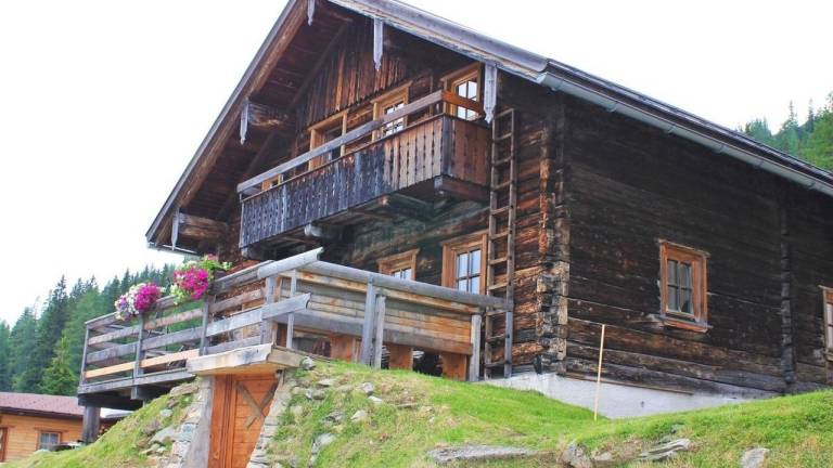 Ferienhaus mit Hund in Untertauern, Obertauern für max. 15 Personen Ferienhaus mit Hund in Untertauern, Obertauern für max. 15 Personen