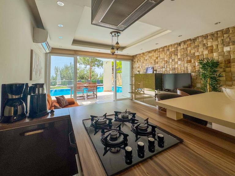 Luxury Sea View Villa with Private Pool – 5 Bedrooms, Sogucak-Kusadasi — photo 3