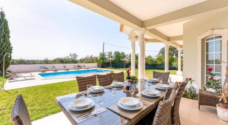 Villa with patio, grill & private pool — photo 5