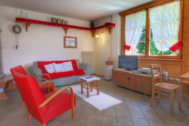Cottage with pool, barbecue & sauna | Nature view — photo 3