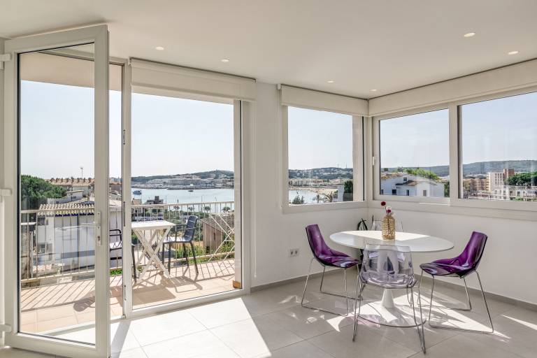 Penthouse with Stunning Sea Views in L’Escala — photo 3