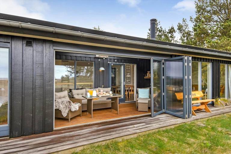 House with BBQ & terrace — photo 3