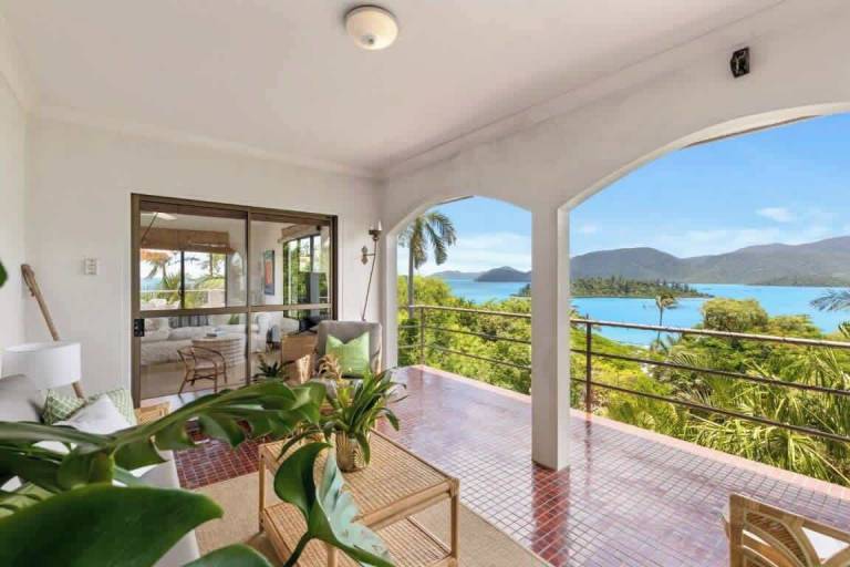 House  Shute Harbour