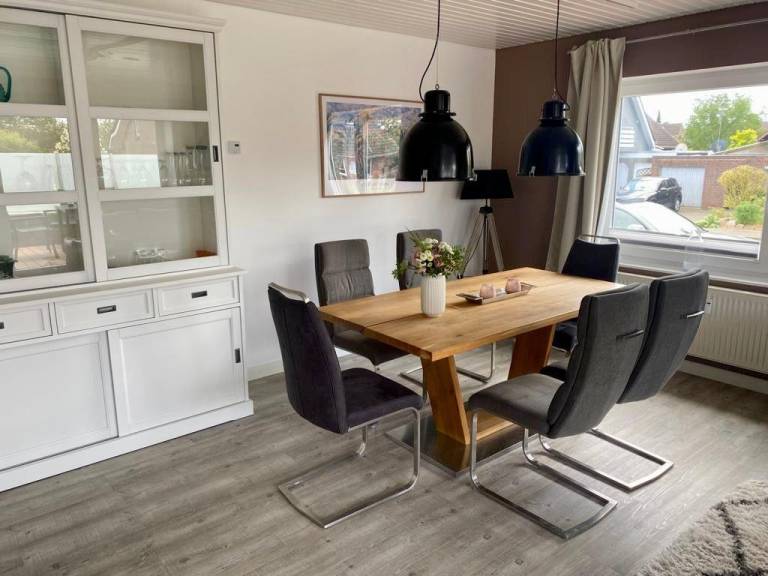 Family-friendly pleasant rental apartment with barbeque, terrace & yard | Pets are welcome — photo 3