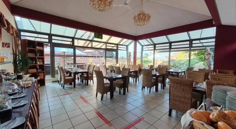 Hotel & Cafe Schachtenburg — photo 3