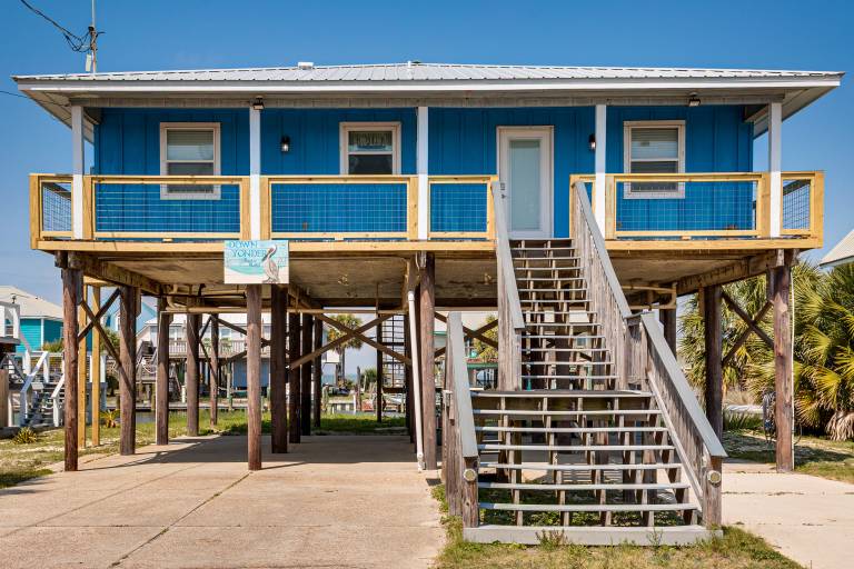 Waterfront Dauphin Island Home w/ Deck & Boat Dock in Al