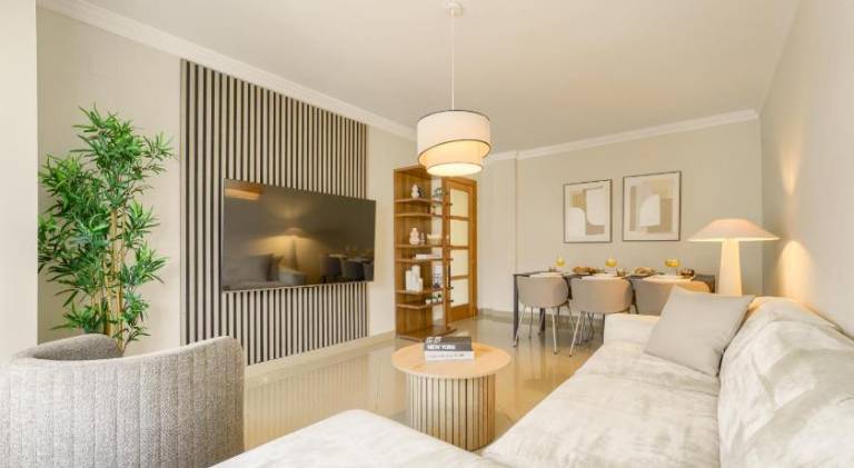 Fully equipped beautiful holiday apartment with yard | Pet-friendly in Seville