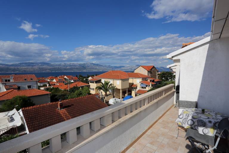 Apartment with barbeque & terrace | Sea view — photo 2
