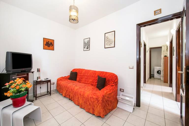 Family-friendly beautiful rental apartment with terrace & yard | Lake view | Pets allowed — photo 4