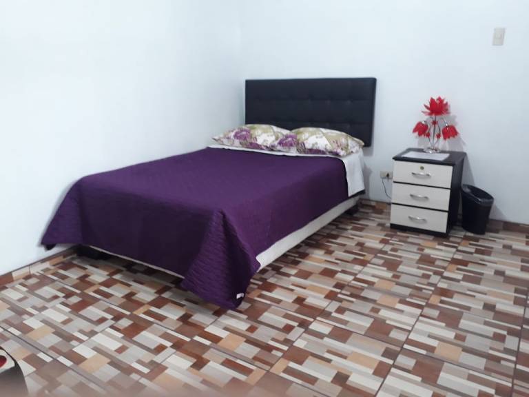 Bed & Breakfast Comas - Zonal 11