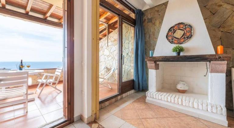 House with terrace in Muravera