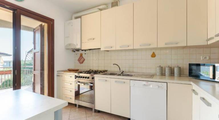 Rental apartment with 3 rooms for 5 persons — photo 5