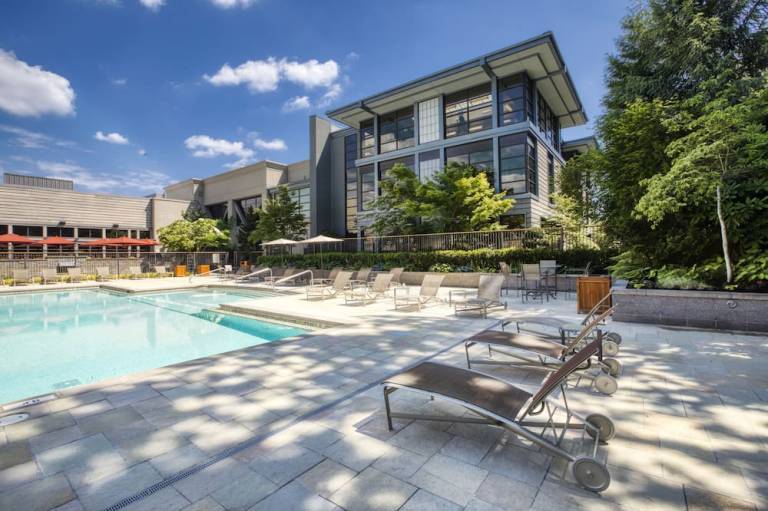 Bellevue Club Hotel