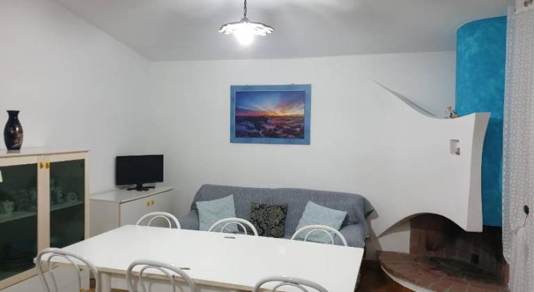 Vacation home with terrace — photo 4