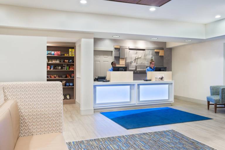 Holiday Inn Express & Suites Columbus Airport East By IHG — photo 5