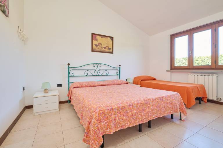 Apartment "Mare Etrusco Villetta D1" with Private Garden & Wi-Fi — photo 2